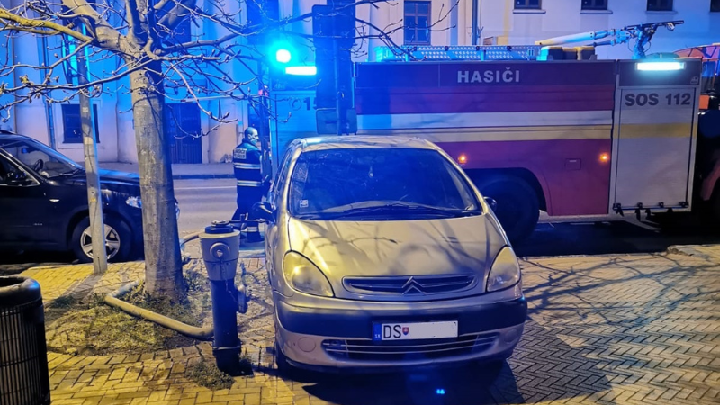 Parkovanie pri hydrantoch – Stupava